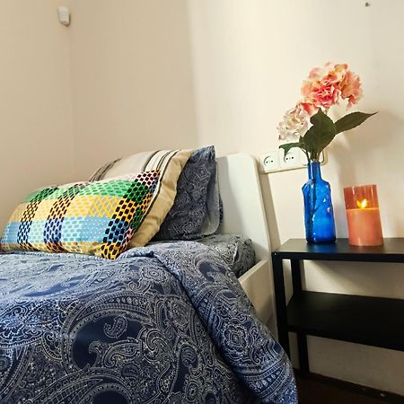 By Urquinaona Rooms Barcelona Ngoại thất bức ảnh