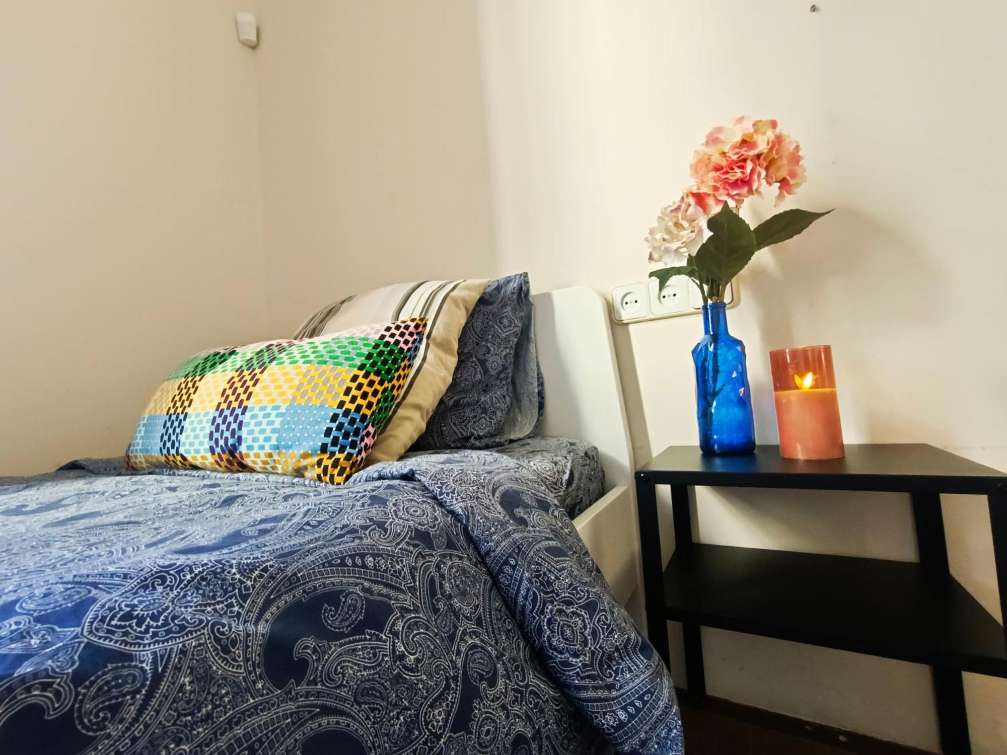 By Urquinaona Rooms Barcelona Ngoại thất bức ảnh